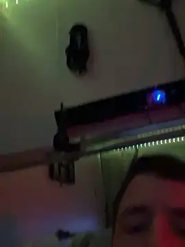 Snapshot of nickatnite1227 chatting on January 7, 7:20 am nickatnite1227 online show from January 7, 7:20 am