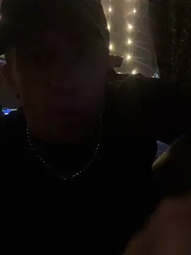 Snapshot of nickatnite1227 chatting on January 7, 5:53 pm nickatnite1227 online show from January 7, 5:53 pm