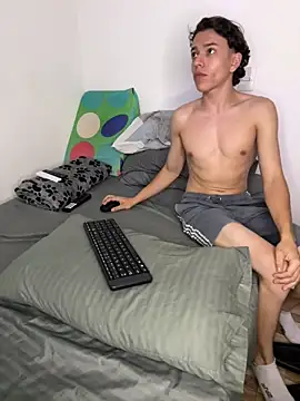 Young latin master777 online show from January 4, 12:37 am