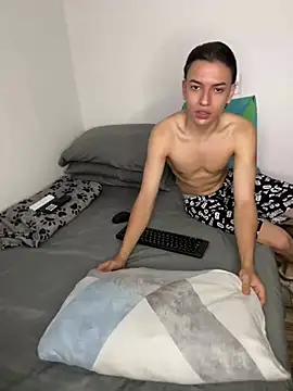 Young latin master777 online show from January 15, 3:07 pm