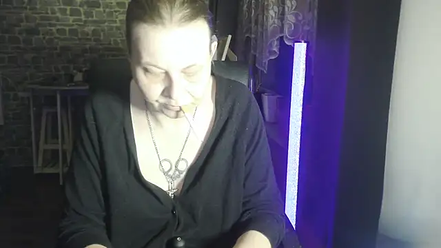 Sweet Phoenix online show from October 9, 4:54 am