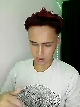 Lian Noath online show from February 5, 1:04 am