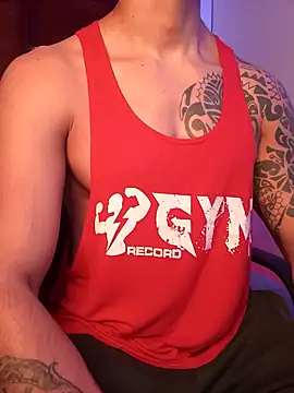 Joylopez fit online show from March 5, 12:01 pm