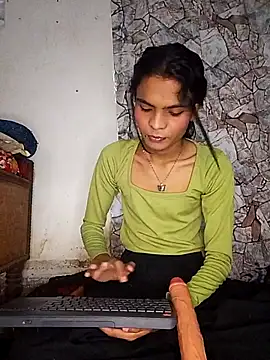 Enna Zarza  online show from October 27, 6:28 am