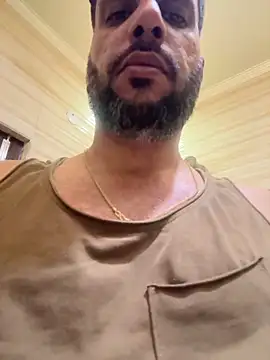 skyisthelimit12 online show from October 15, 5:40 am