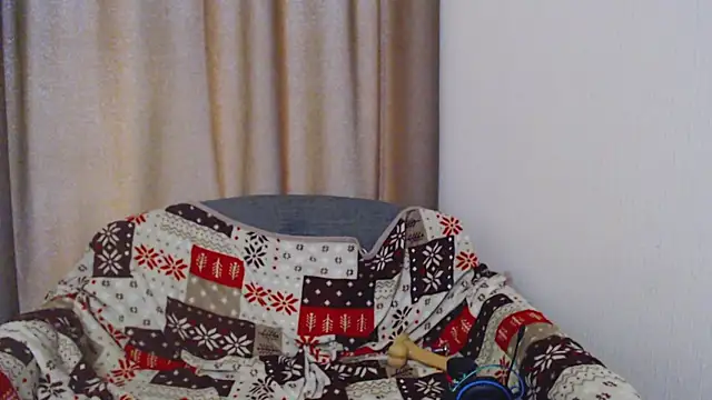 Snapshot of blaire__18 chatting on January 3, 12:41 pm blaire 18 online show from January 3, 12:41 pm