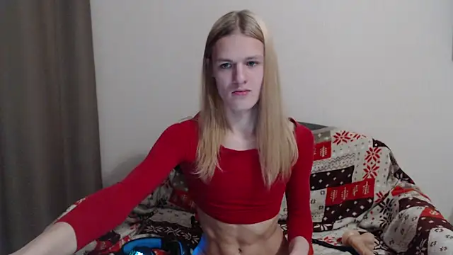 Snapshot of blaire__18 chatting on January 4, 5:47 pm blaire 18 online show from January 4, 5:47 pm