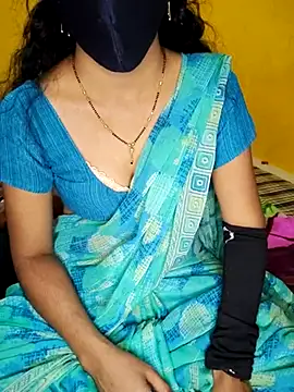 Snapshot of lovelygirl4567 chatting on February 9, 4:29 pm lovelygirl4567 online show from February 9, 4:29 pm