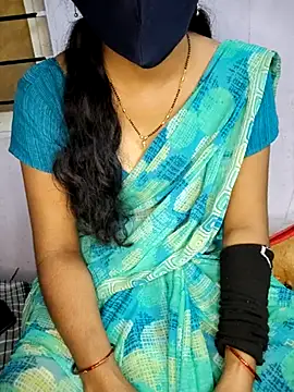 Snapshot of lovelygirl4567 chatting on February 14, 5:25 pm lovelygirl4567 online show from February 14, 5:25 pm