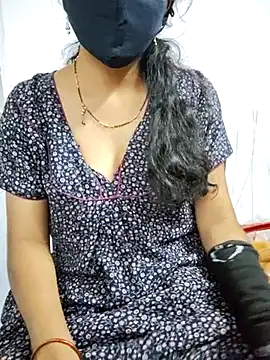 Snapshot of lovelygirl4567 chatting on February 16, 1:05 pm lovelygirl4567 online show from February 16, 1:05 pm