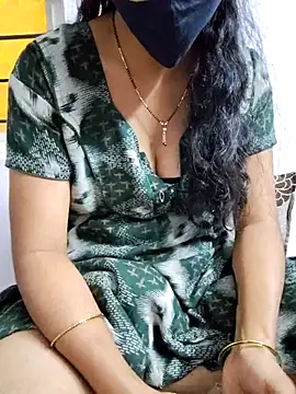 Snapshot of lovelygirl4567 chatting on February 26, 1:52 pm lovelygirl4567 online show from February 26, 1:52 pm