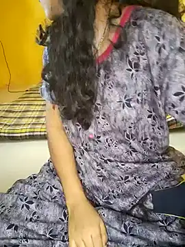Snapshot of lovelygirl4567 chatting on March 5, 10:11 am lovelygirl4567 online show from March 5, 10:11 am