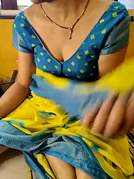Snapshot of lovelygirl4567 chatting on March 18, 7:41 am lovelygirl4567 online show from March 18, 7:41 am