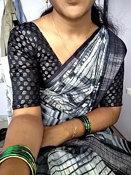 lovelygirl4567 online show from December 4, 6:34 am