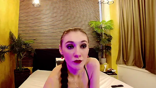 SamaraSinn online show from February 5, 8:43 am