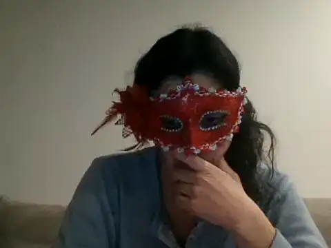 couple-tuga online show from February 13, 9:38 pm