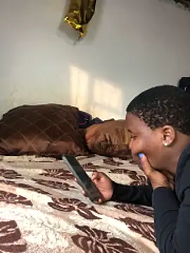 MKbesxxx online show from December 18, 4:02 pm