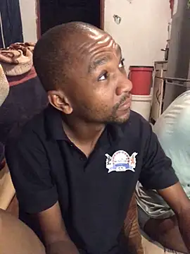 MKbesxxx online show from April 11, 9:30 pm