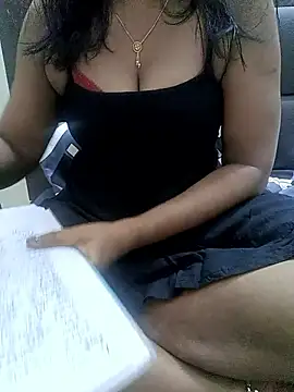 Tamil Vishalini online show from April 4, 4:33 am