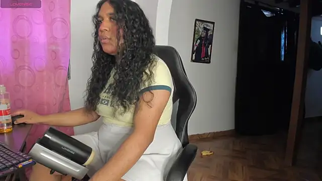 madisonbrunette online show from April 11, 4:22 pm