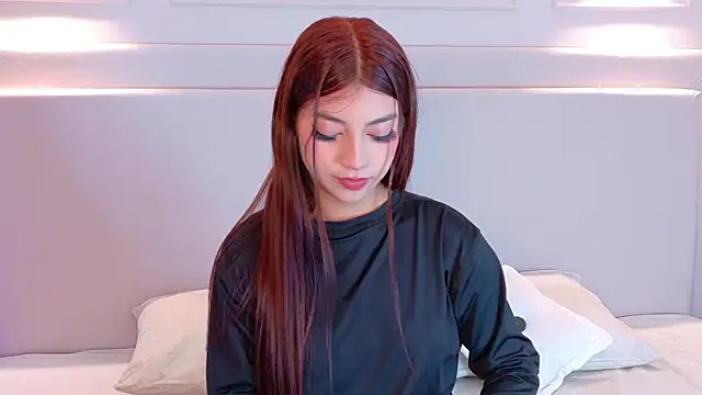 Snapshot of NickyBelmonth chatting on March 11, 11:55 am NickyBelmonth online show from March 11, 11:55 am