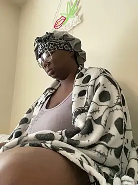 DamnBubbles online show from February 9, 2:32 pm