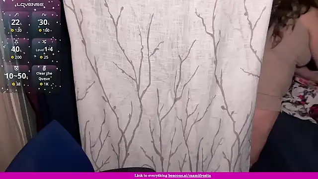 Snapshot of mamifresita chatting on March 21, 12:32 pm mamifresita online show from March 21, 12:32 pm