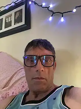 jerjenn online show from June 25, 9:19 pm