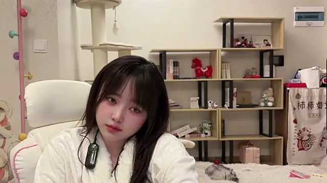 Chenjing0 online show from March 11, 1:06 pm