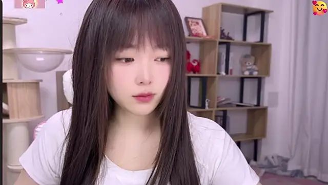 Snapshot of Chenjing0 chatting on June 11, 2:04 pm Chenjing0 online show from June 11, 2:04 pm