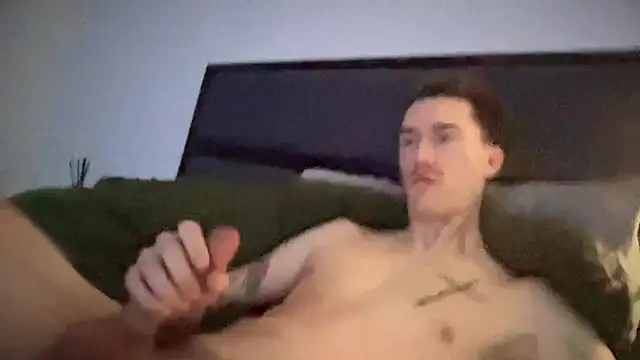 Snapshot of long_1313 chatting on February 19, 8:54 am long 1313 online show from February 19, 8:54 am