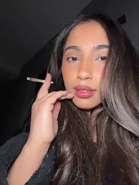 miaceleste online show from April 28, 8:03 pm