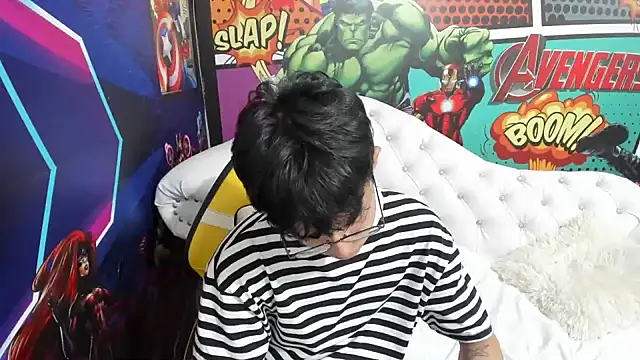 jisuscat online show from January 18, 9:55 pm