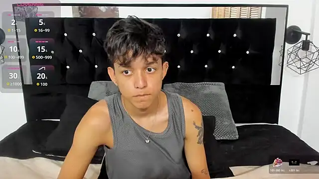 jisuscat online show from October 30, 8:53 pm