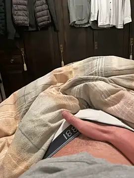 gamdschie49 online show from October 21, 7:14 pm