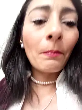BELLA--26 online show from January 24, 6:04 pm