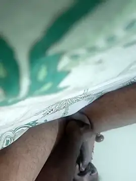 Leefin09 online show from March 28, 6:40 pm