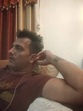 MAGNETICDADDY8 online show from October 11, 6:06 pm