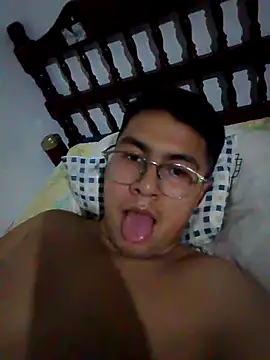 Snapshot of RODRI_POLLADURA chatting on October 21, 12:44 am RODRI POLLADURA online show from October 21, 12:44 am