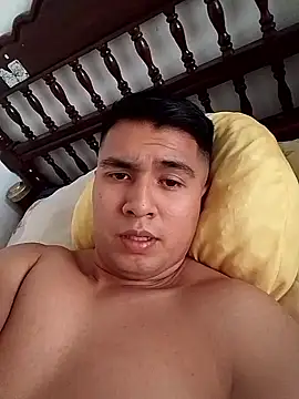 Snapshot of RODRI_POLLADURA chatting on November 9, 8:07 pm RODRI POLLADURA online show from November 9, 8:07 pm