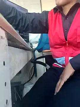 Snapshot of securityhot chatting on January 27, 11:22 am securityhot online show from January 27, 11:22 am