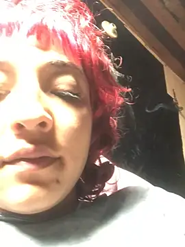 Snapshot of NickiYoung chatting on June 28, 5:08 pm NickiYoung online show from June 28, 5:08 pm