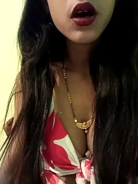 Snapshot of Stripper_Maahi chatting on March 2, 8:48 am Stripper Maahi online show from March 2, 8:48 am