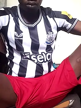 Snapshot of Kaizer1 chatting on February 20, 5:59 am Kaizer1 online show from February 20, 5:59 am