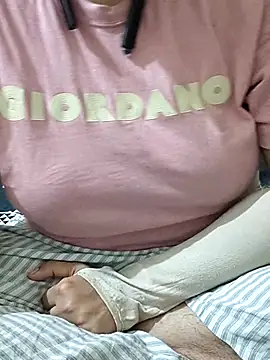 mallupriyapriya online show from March 12, 6:25 pm