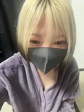 Snapshot of Hikaru-chan chatting on January 11, 3:55 am Hikaru-chan online show from January 11, 3:55 am