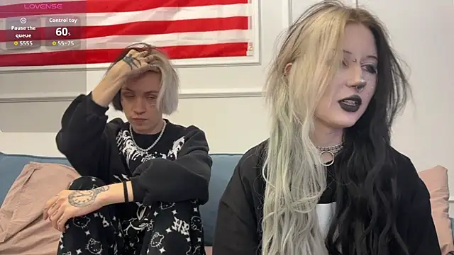 VeryRare TwinS online show from February 22, 1:51 am