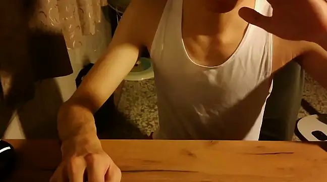 Snapshot of KYU890428 chatting on February 10, 7:07 pm KYU890428 online show from February 10, 7:07 pm