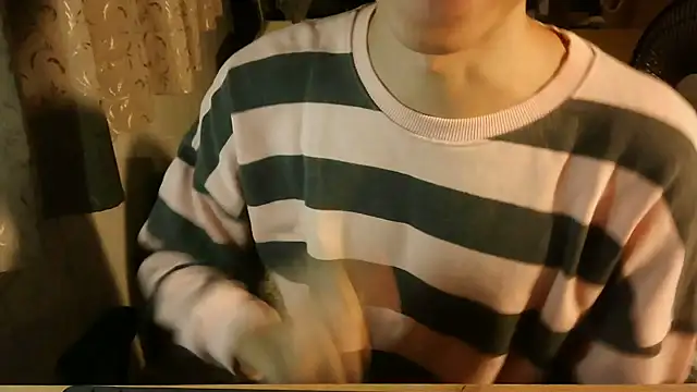 KYU890428 online show from February 14, 4:26 pm