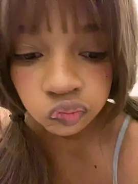 Snapshot of AwkwardJasminee chatting on November 26, 2:29 pm AwkwardJasminee online show from November 26, 2:29 pm